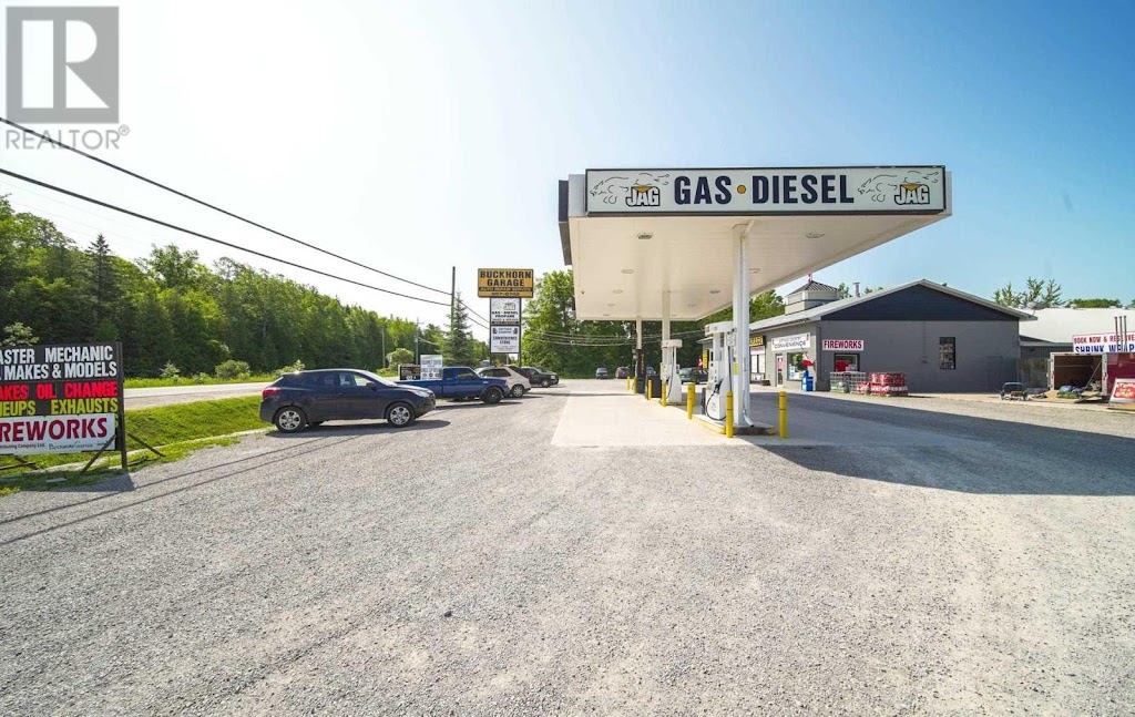 Jag gas and cottage country convenience store | 3192 Buckhorn Rd, Township Of Selwyn, ON K0L 2H0, Canada | Phone: (705) 657-8742