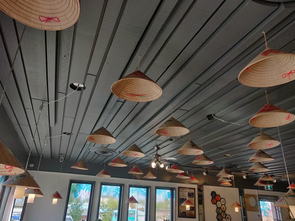Fuh Station restaurant | 1806 Idylwyld Dr N, Saskatoon, SK S7L 1B5, Canada | Phone: (306) 652-3525