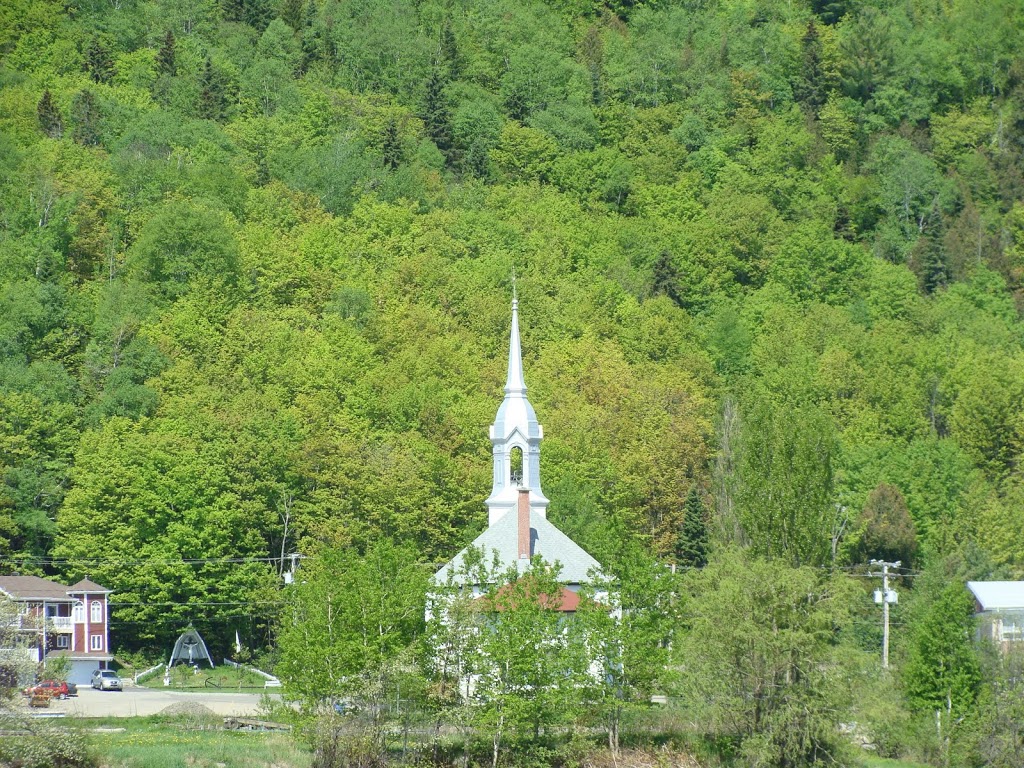 Eglise | Petite-Rivière-Saint-François, QC G0A 2L0, Canada