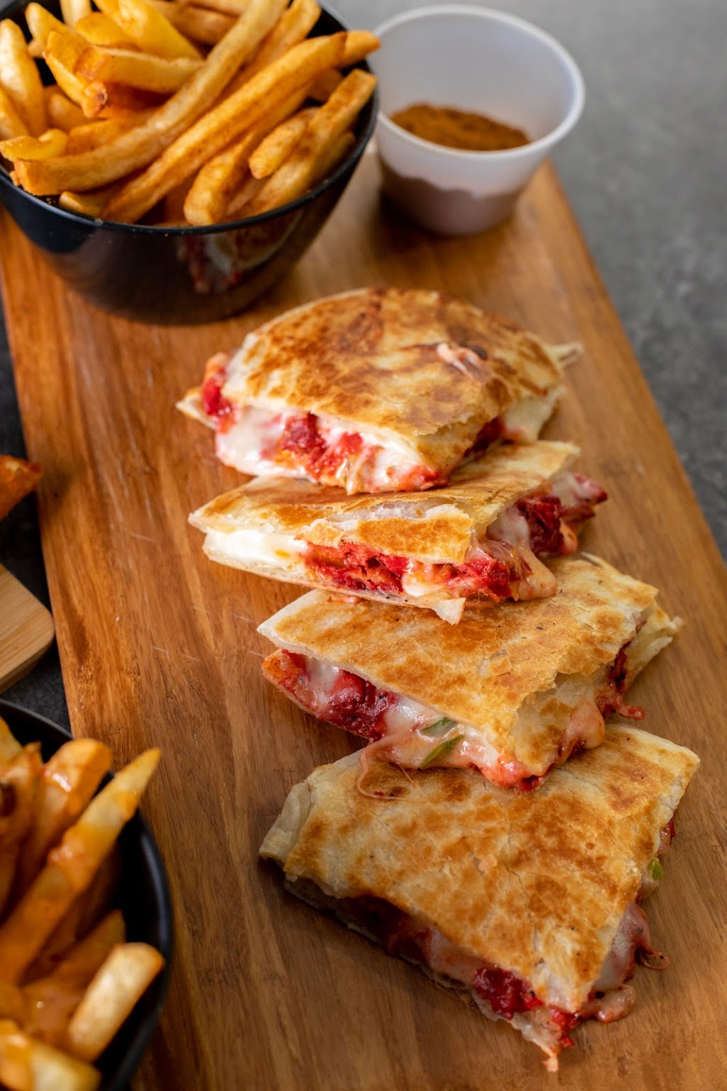Chachus Orillia | 6 Front St N, Orillia, ON L3V 1T9, Canada | Phone: (705) 327-0000