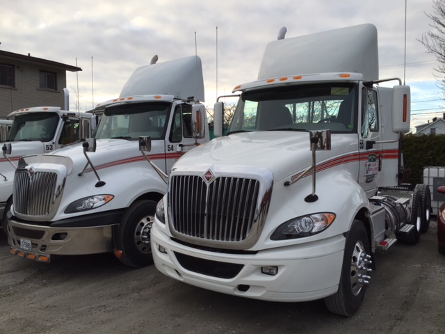 Valcourt Transport Express Inc | 1117 Rue Saint Joseph, Valcourt, QC J0E 2L0, Canada | Phone: (450) 532-2277