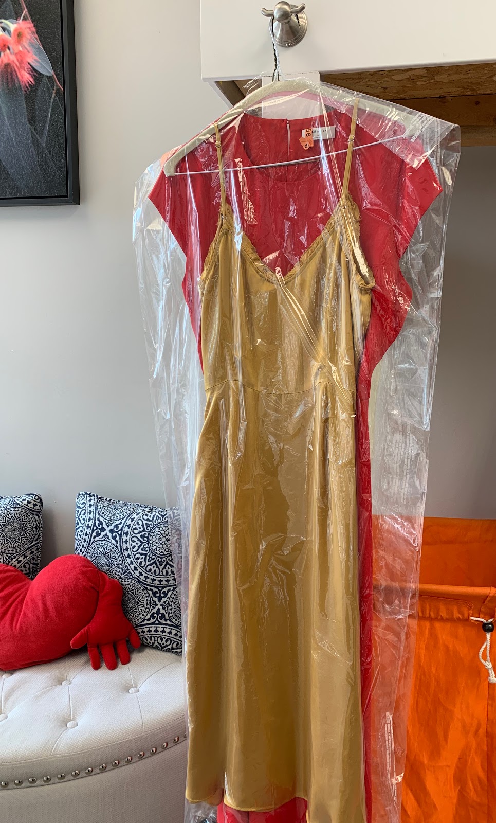 Js / Nina’s Harmony Tailors & Dry cleaning | 456 Gorge Rd E e1, Victoria, BC V8T 2W4, Canada | Phone: (250) 360-0038