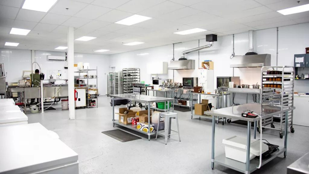 La Fabrique - Les Confiturières | 609 Rue Kempf, Granby, QC J2G 8W2, Canada | Phone: (450) 776-7897