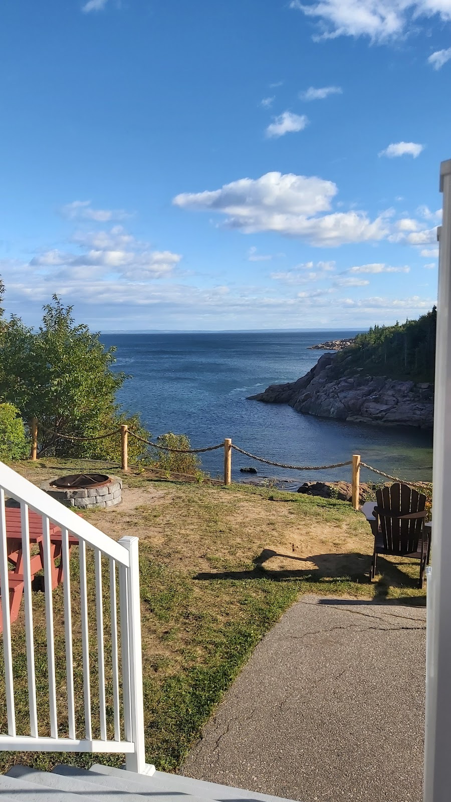 Chalets de lAnse-à-Jos | 46 Rue de la Réserve, Les Escoumins, QC G0T 1K0, Canada | Phone: (418) 233-2266