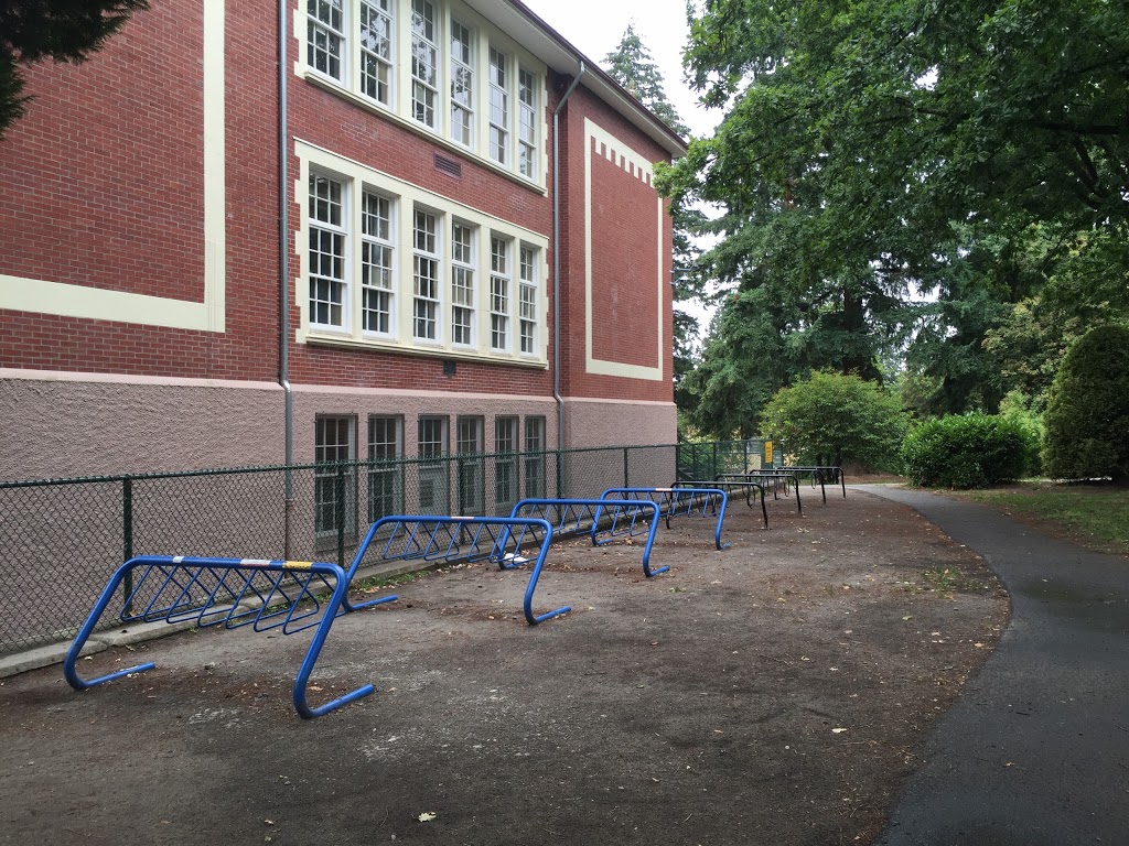 Kerrisdale Elementary School | 5555 Carnarvon St., Carnarvon St, Vancouver, BC V6N 1J2, Canada | Phone: (604) 713-5446