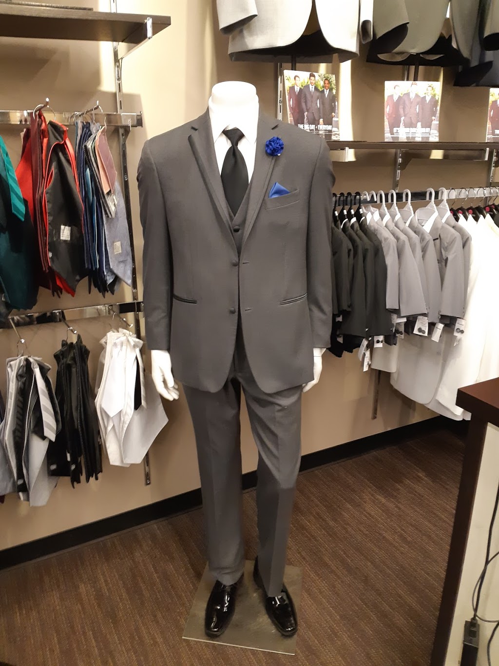 Moores Clothing for Men | 17512 100 Ave NW, Edmonton, AB T5S 2S2, Canada | Phone: (780) 444-6222