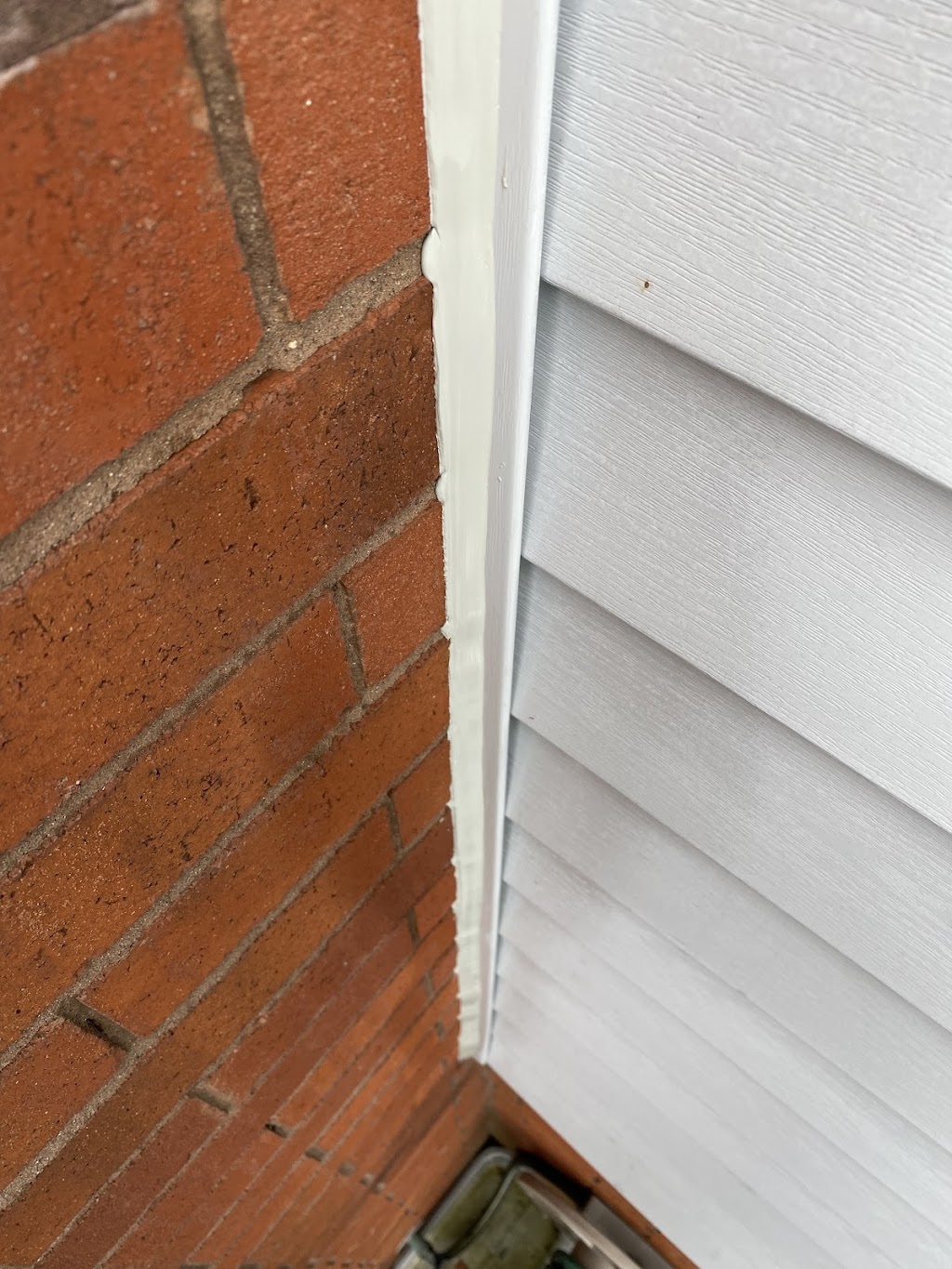 Kettle Contracting & Caulking Services | 226 Sutherland Crescent, Cobourg, ON L1H 1Z5, Canada | Phone: (905) 868-7578