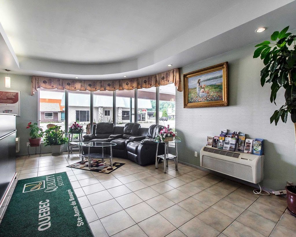 Quality Suites | 9800 Boulevard Sainte-Anne, Sainte-Anne-de-Beaupré, QC G0A 3C0, Canada | Phone: (418) 827-1570