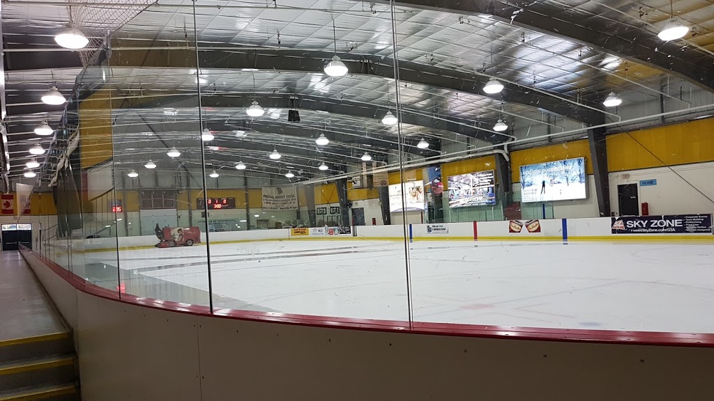 Iroquois Park Sports Centre | 500 Victoria St W, Whitby, ON L1N 9G4, Canada | Phone: (905) 668-7765