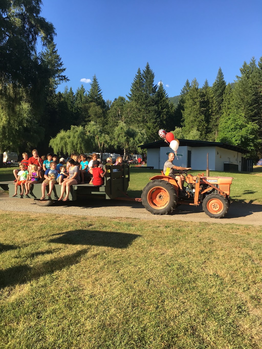 Whispering Pines RV & Tent Park | 11 Hamilton Rd, Mara, BC V0E 2K0, Canada | Phone: (250) 838-6775