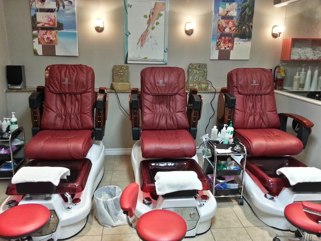 Saras Hairline | 4841 Leslie St, North York, ON M2J 2K8, Canada | Phone: (416) 493-2331