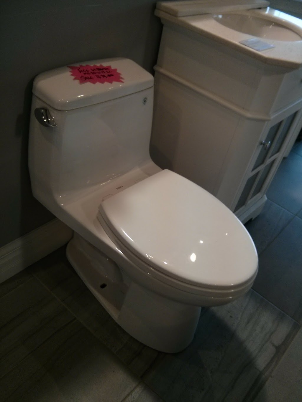 Tapworks Kitchen & Bath Ltd | 3355 Kingston Rd, Scarborough, ON M1M 1R3, Canada | Phone: (416) 266-2284
