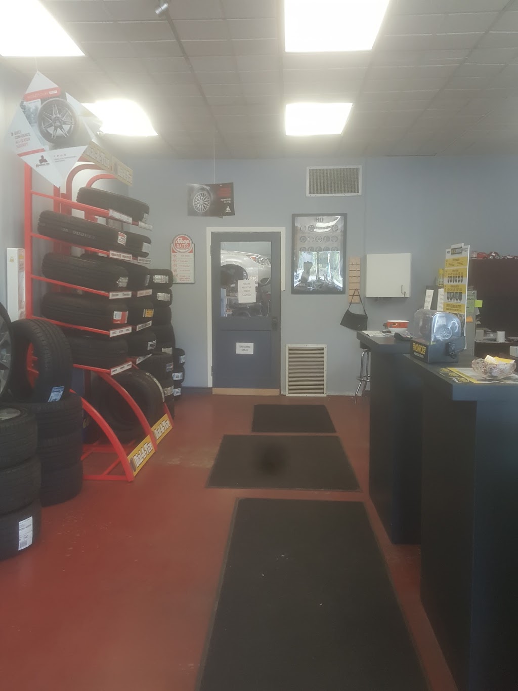 Dial A Tire Ontario | 89 Bridgeport Rd E, Waterloo, ON N2J 2K2, Canada | Phone: (519) 578-8473