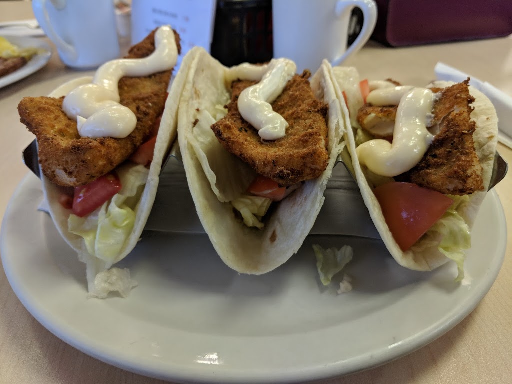 Flying M Restaurant | 7340 Colonel Talbot Road, London, ON N6L 1H8, Canada | Phone: (519) 652-2310