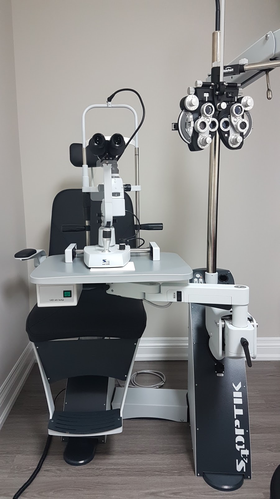 Disera Optical | 11 Disera Dr #150, Thornhill, ON L4J 0A7, Canada | Phone: (905) 771-3937