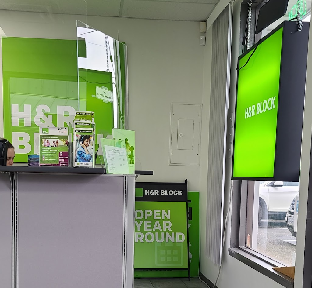 H&R Block | 1742 Cliffe Ave, Courtenay, BC V9N 2K8, Canada | Phone: (250) 338-5611