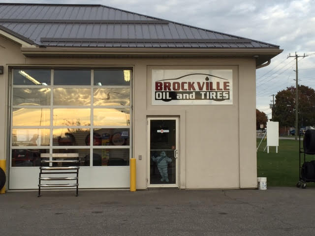 Brockville Oil and Tires | 103 Broome Rd, Brockville, ON K6V 5V8, Canada | Phone: (613) 342-3000