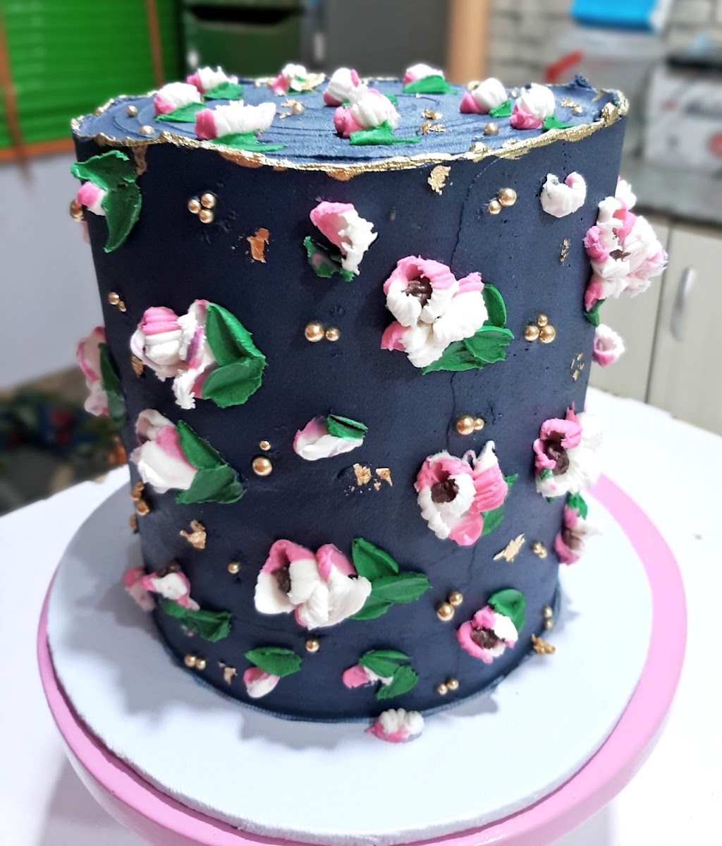 Cake station Canada | 158 Hummingbird Dr, Scarborough, ON M1X 1Y1, Canada | Phone: (647) 542-0386