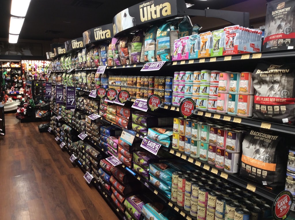 Bosleys by Pet Valu | 3305 Smith Dr, Armstrong, BC V0E 1B1, Canada | Phone: (250) 546-0473