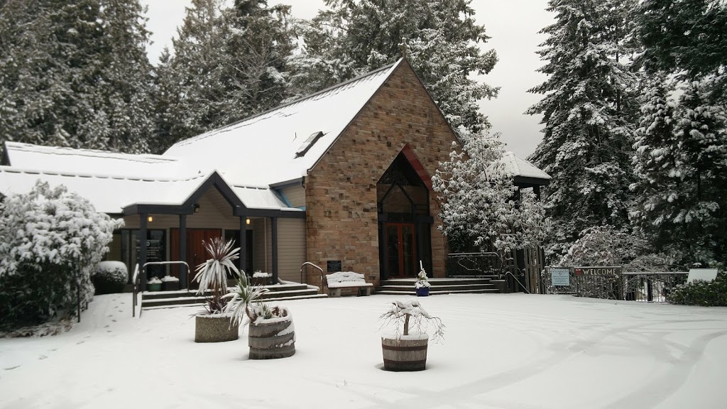 St Hildas Anglican Church | 5838 Barnacle St, Sechelt, BC V0N 3A3, Canada | Phone: (604) 885-5019