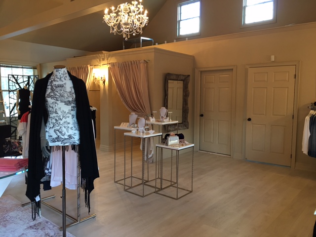 FLOW Boutique | 231 Wilson St E, Ancaster, ON L9G 2B8, Canada | Phone: (905) 304-0777
