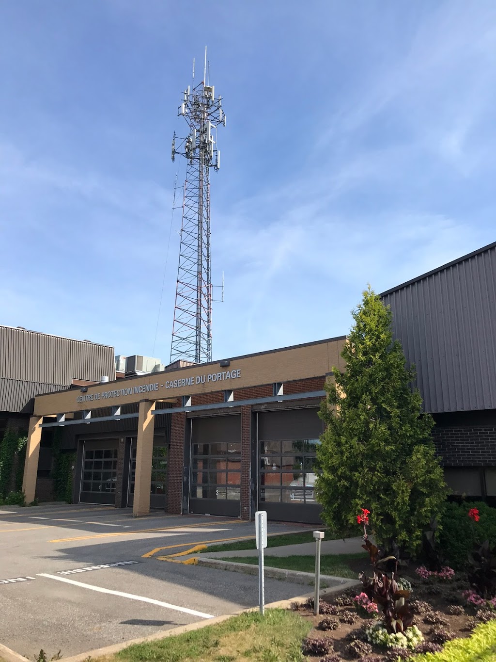 Ville de L’Assomption Service de sécurité incendie | 399 Rue Dorval, LAssomption, QC J5W 1A1, Canada | Phone: (450) 589-5671