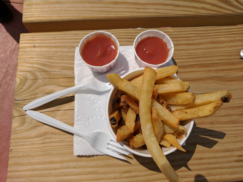 Mackies | 124 William St, Port Stanley, ON N5L 1E1, Canada | Phone: (519) 782-4390