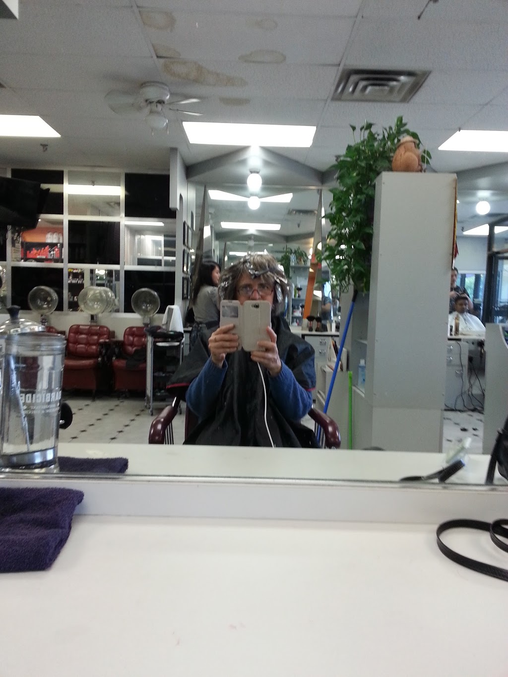 Gondola Hair Design | 2580 Birchmount Rd, Scarborough, ON M1T 2M5, Canada | Phone: (416) 291-2119