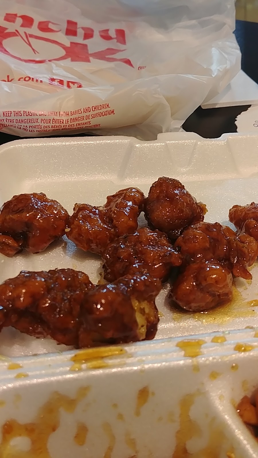 Manchu Wok | 7999 Boulevard des Galeries dAnjou, Anjou, QC H1M 1W9, Canada | Phone: (514) 352-8188