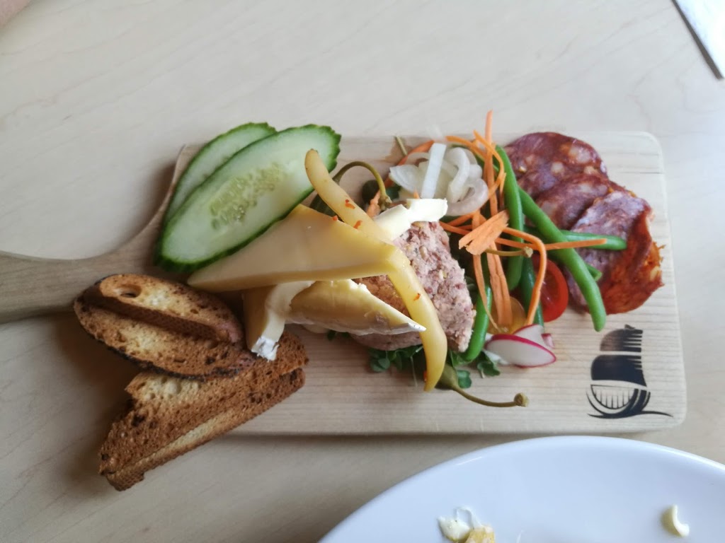 Microbrasserie Nouvelle France | 90 Rang de la Rivière-aux-Écorces, Saint-Alexis-des-Monts, QC J0K 1V0, Canada | Phone: (819) 265-4000