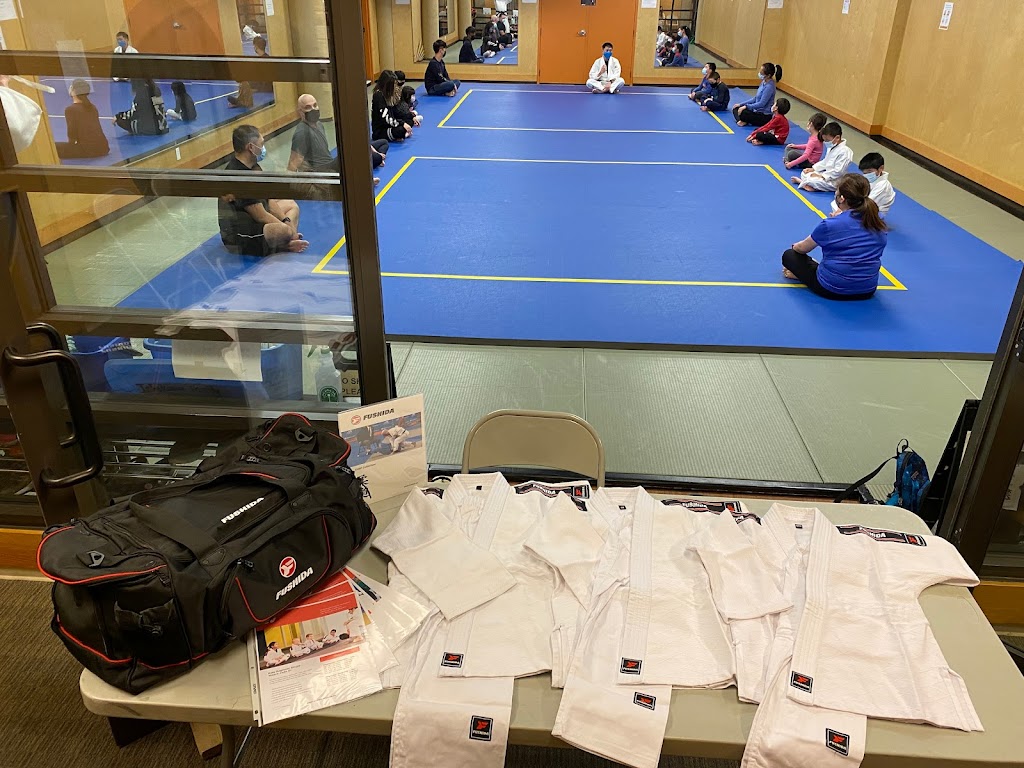 Ishikawa Family Judo | 6688 Southoaks Crescent, Burnaby, BC V5E 4M7, Canada | Phone: (604) 780-1055