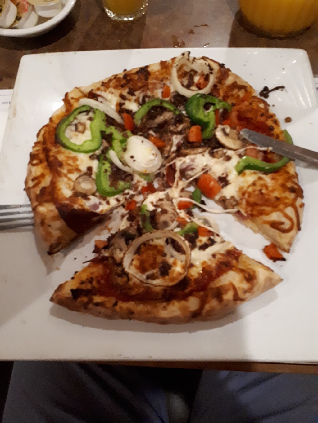 Resto-Truc Enr | 1204 Rue Notre-Dame Est, Thetford Mines, QC G6G 2V1, Canada | Phone: (418) 338-3233