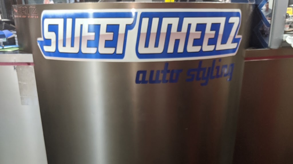 Sweet Wheelz Auto Styling | 2125 Dundas St W, Mississauga, ON L5K 2E2, Canada | Phone: (905) 608-2277