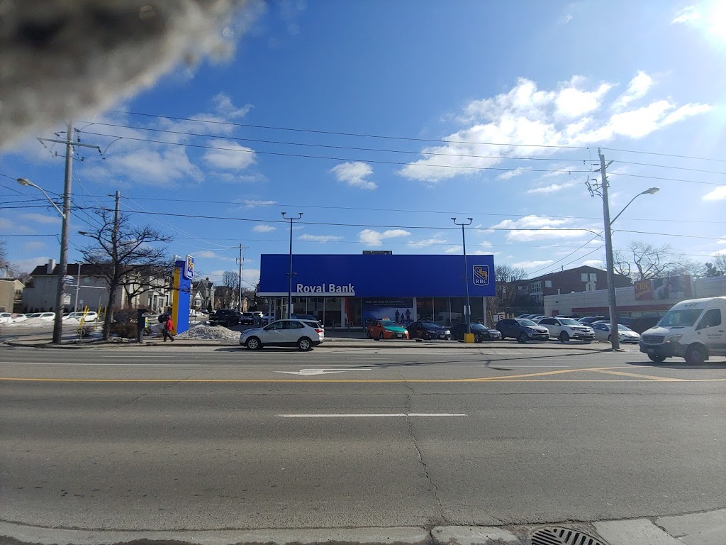 RBC Royal Bank | 1635 Avenue Rd, North York, ON M5M 3X8, Canada | Phone: (416) 785-5810
