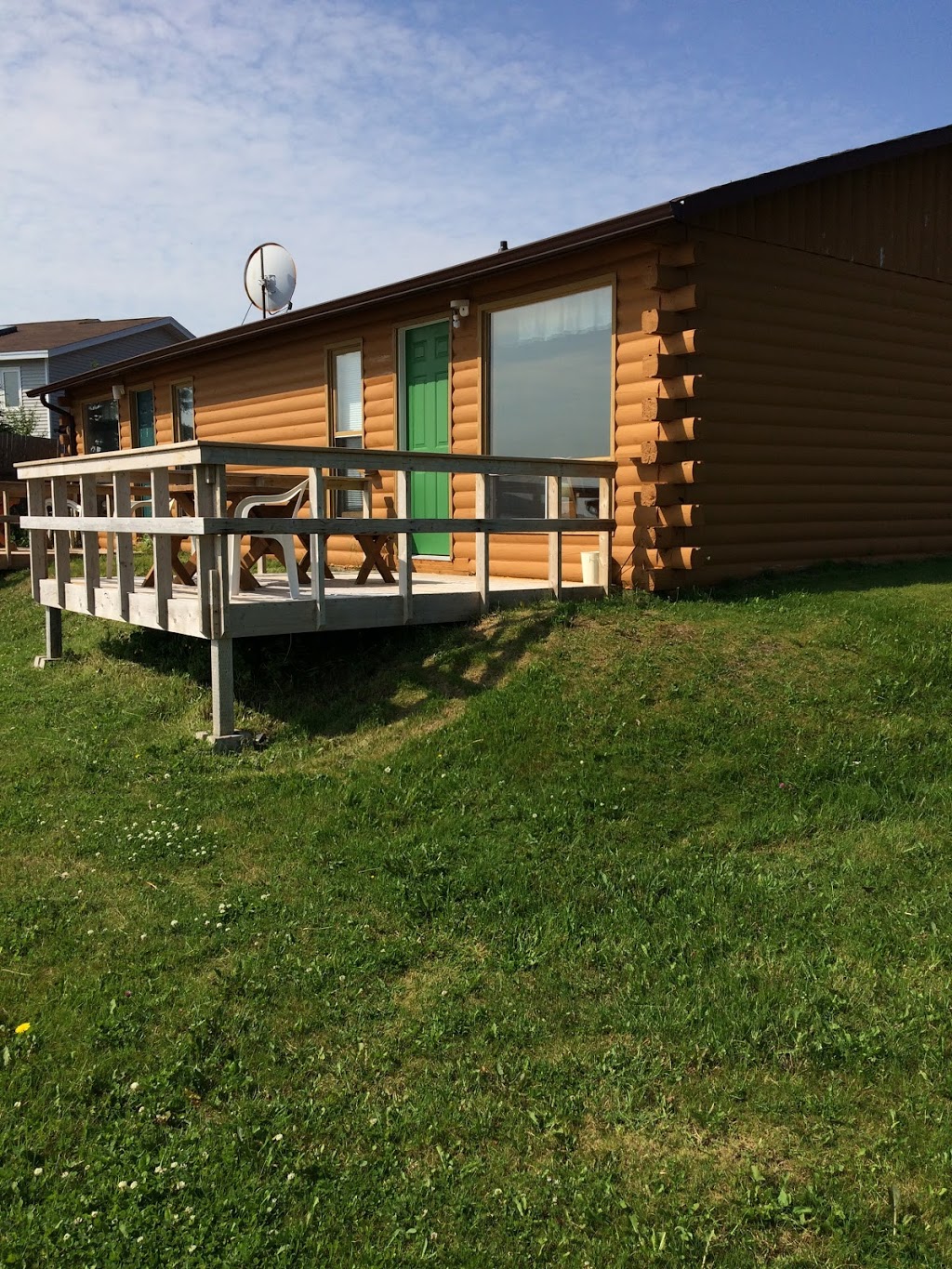Fiddlers Green Log Tourist Cabins | 219 Main Rd, Bellevue, NL A0B 1B0, Canada | Phone: (709) 442-3333