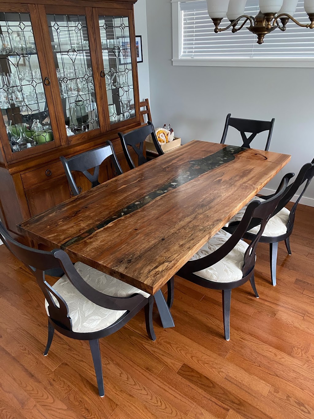 West Coast Live Edge Furniture | 2530 ALBERNI HIGHWAY Production, shop - Building C-1, Coombs, BC V0R 1M0, Canada | Phone: (250) 667-3732