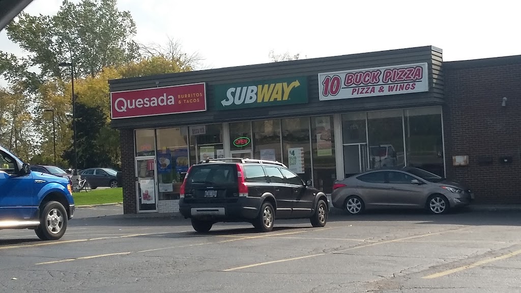 Quesada Burritos & Tacos | 978 Dundas St, Woodstock, ON N4S 1H3, Canada | Phone: (519) 290-0999