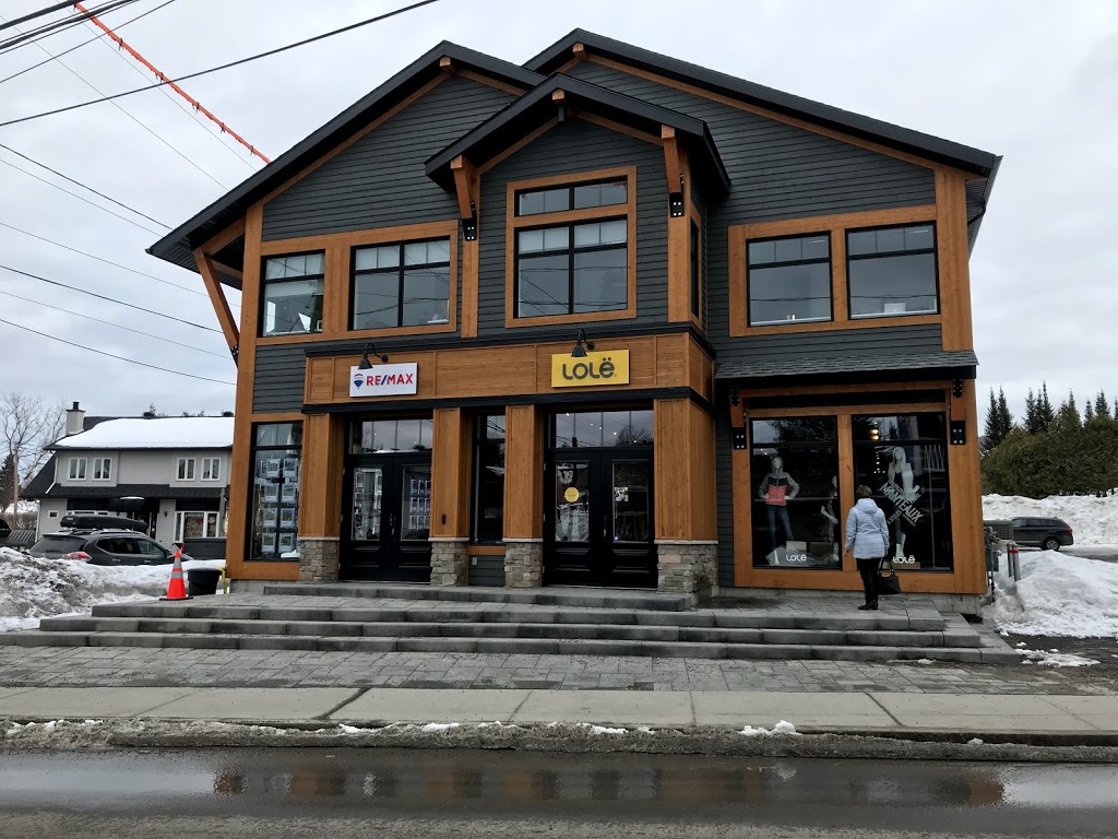 Lolë Saint-Sauveur | 286 Rue Principale, Saint-Sauveur, QC J0R 1R0, Canada | Phone: (450) 744-1999