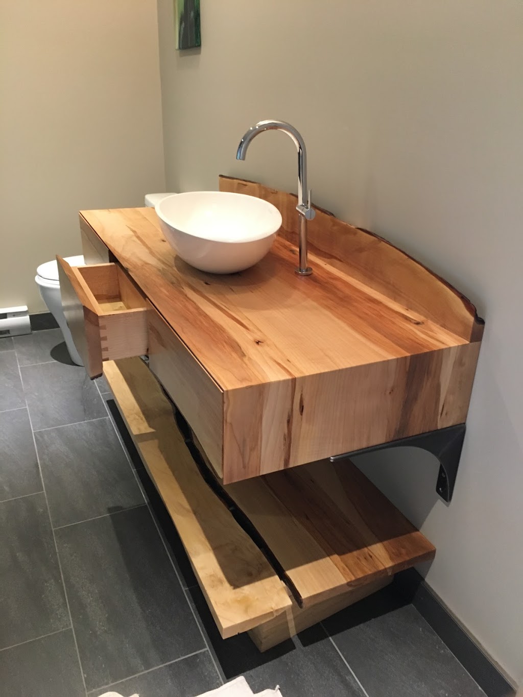 Live Edge Design Inc. | 5195 Mearns Rd, Duncan, BC V9L 6W3, Canada | Phone: (250) 748-0763