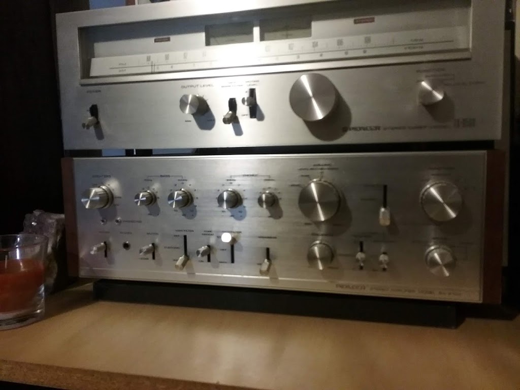 Brant Stereo | 44 Market St, Brantford, ON N3T 2Z5, Canada | Phone: (519) 752-1783