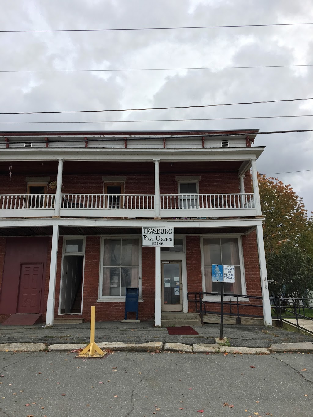 United States Postal Service | 94 Park Ave, Irasburg, VT 05845, USA | Phone: (800) 275-8777