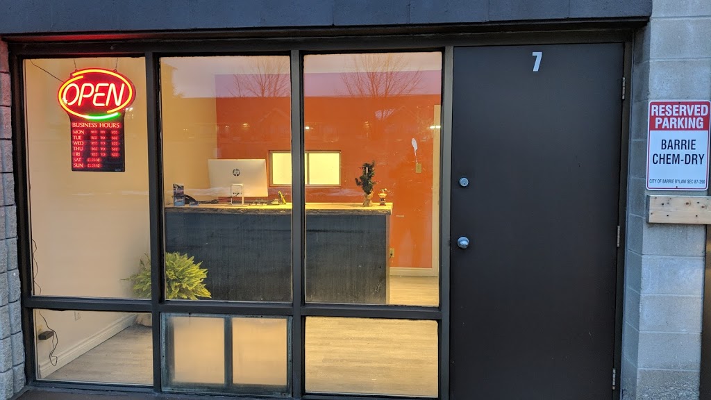 Specialized Upholstery & Glass Inc. | 25 Hart Dr unit # 11, Barrie, ON L4N 5R8, Canada | Phone: (705) 737-9991