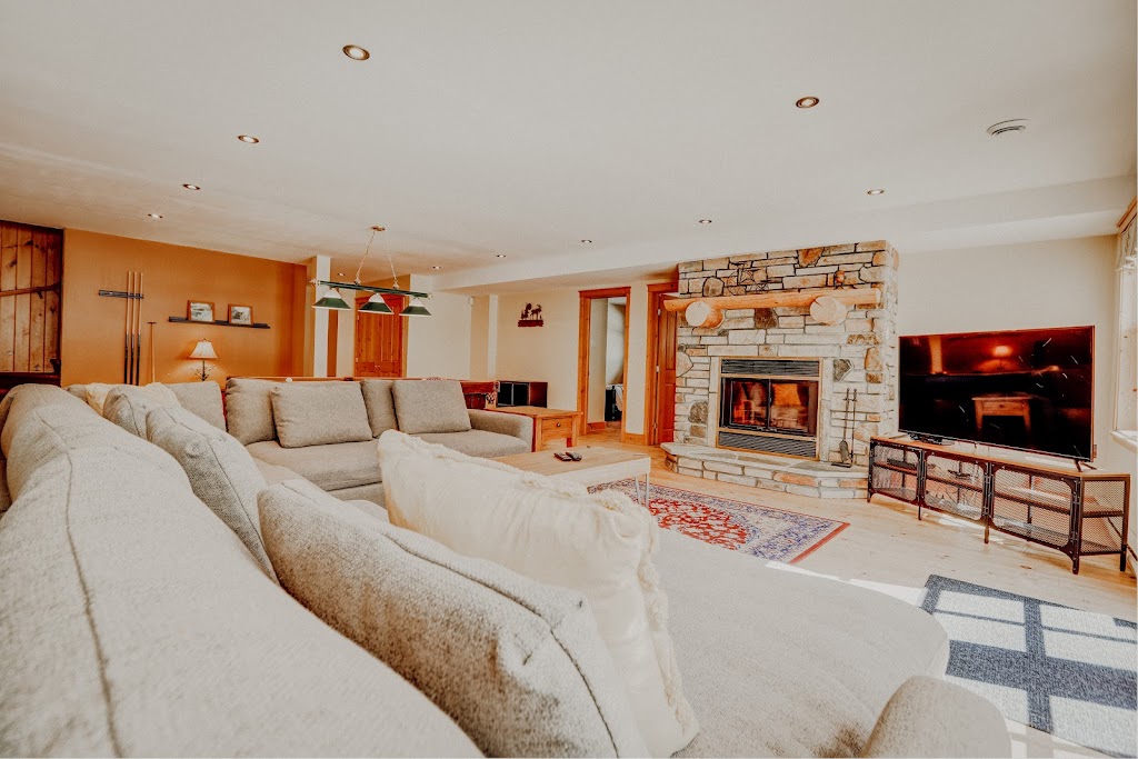 Chalet no. 53 by Fiddler Lake Resort (Cerf-Deer) | 48 Chem. Fiddleridge Resort, Mille-Isles, QC J0R 1A0, Canada | Phone: (438) 925-7727