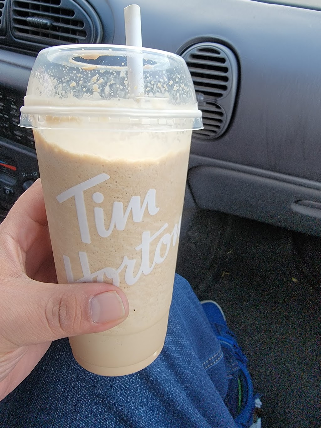 Tim Hortons | 2320 Northfield Rd #101, Nanaimo, BC V9S 3C2, Canada | Phone: (250) 585-5191