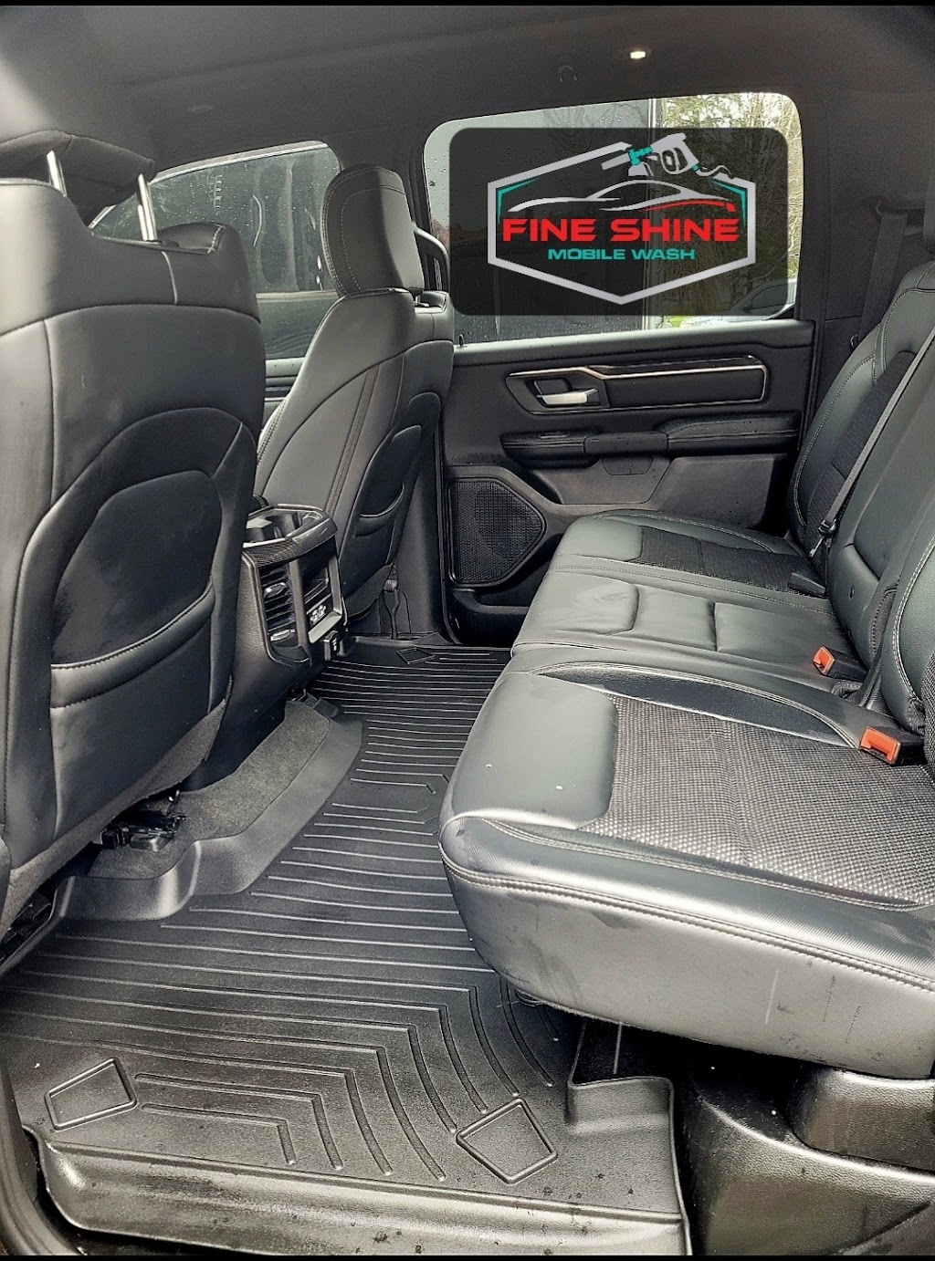 Fine Shine Mobile Wash | 4th Line, Churchill, ON L0L 1K0, Canada | Phone: (289) 388-7211