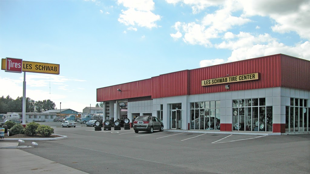 Les Schwab Tire Center | 210 Birch Bay Lynden Rd, Lynden, WA 98264, USA | Phone: (360) 354-1446