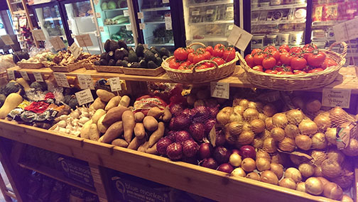 Kitchen Quickies - Fresh Organic Groceteria | 40226 Glenalder Pl, Squamish, BC V8B 0G2, Canada | Phone: (604) 815-0777