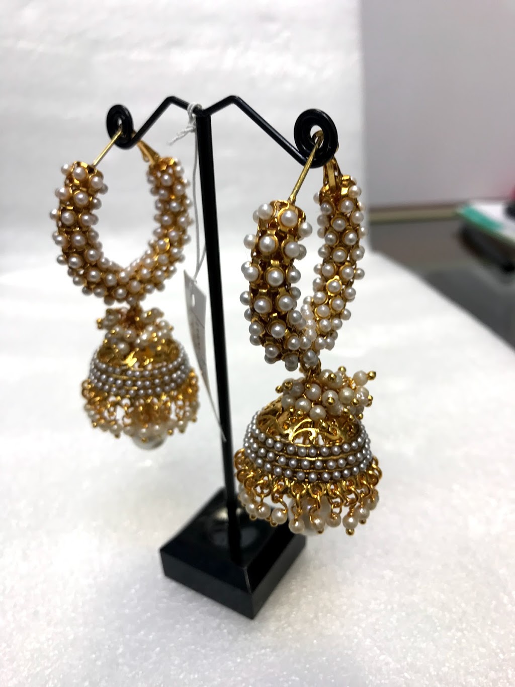Sai Fancy Jewell | 3380-1203 Eglinton Ave E, Scarborough, ON M1J 3L6, Canada | Phone: (647) 382-0973