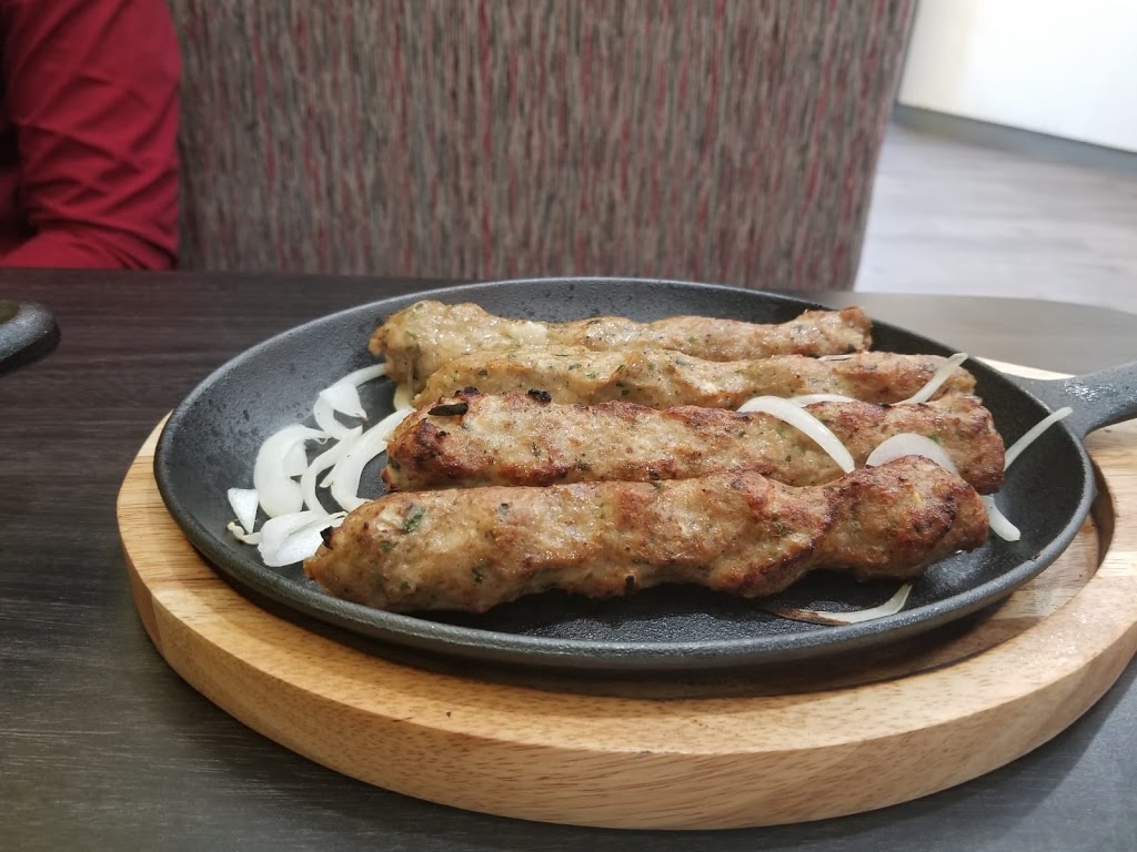 BBQ Hut Pakistani Grill | 435 Notre Dame Ave, Winnipeg, MB R3B 1R4, Canada | Phone: (204) 221-4144