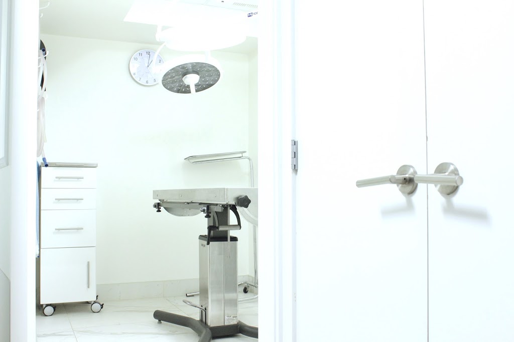 Twin Trees Veterinary Clinic | 106-2067 Lake Placid Rd, Whistler, BC V0N 1B2, Canada | Phone: (604) 962-0838